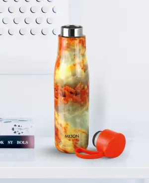 Mirage 800 Thermosteel Hot and Cold Water Bottle, 760 ml, Red