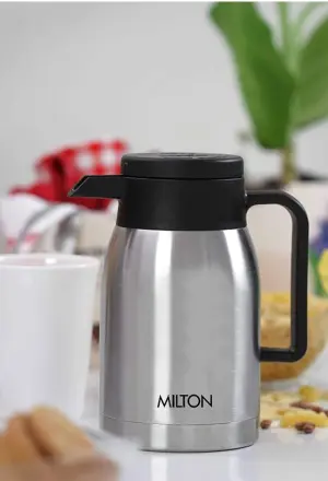 Milton Omega Carafe 500 Stainless Steel Double Walled Vacuum Insulated Flask with Lid and Handle, 500 ml, Silver, Coffee/Tea Carafe Heat & Cold Retention, Leak Proof, Rust Free, Easy to Carry
