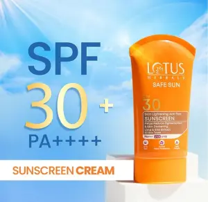 Lotus Herbals Safe Sun Skin Lightening Anti-Tan Sunblock PA+++ (50g)
