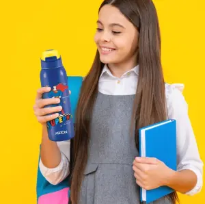 Milton Sportive 600 Thermosteel Vacuum Insulated Water Bottle, 580 ml, Hot & Cold, Spill & Leakproof Water Bottle for Kids, School, Travel Bottle, Mono Blue with Superman Print