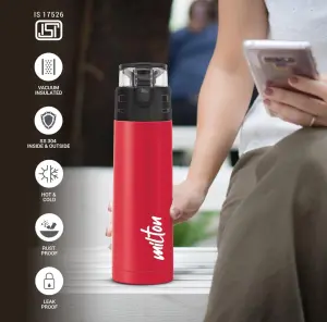 Milton Atlantis 900 thermosteel Water Bottle 750 ml, 24 Hr Hot and Cold I Leak Proof Lid, ISI Certified I Vacuum Insulated I for Office, Gym, School I Red